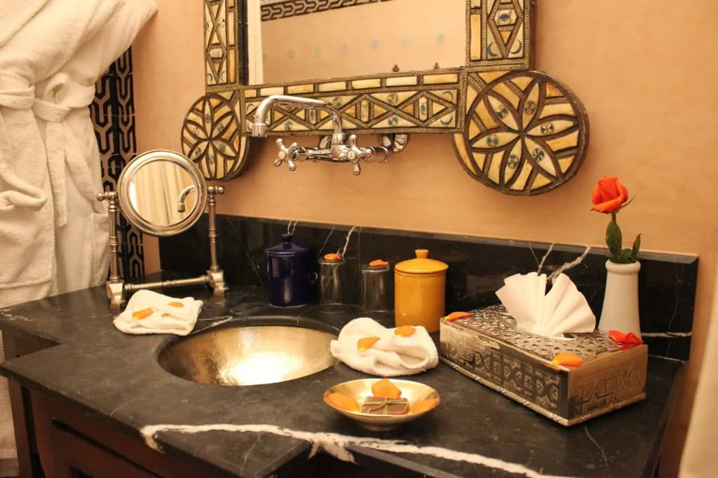 Riad Kaiss by Anika - photo 10