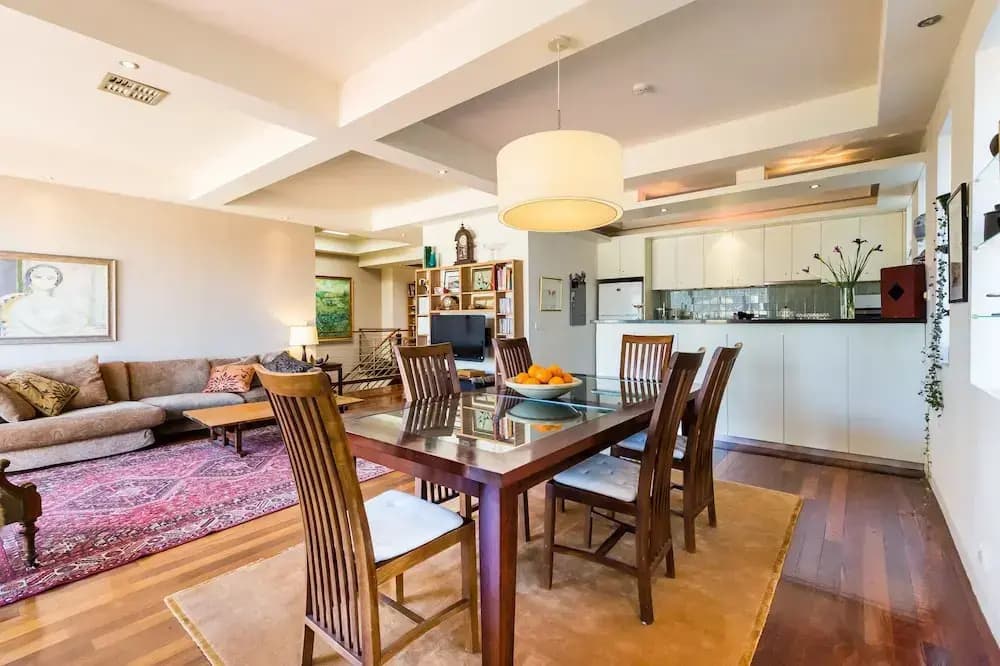 BELLE, 2BDR Melbourne Apartment - photo 18