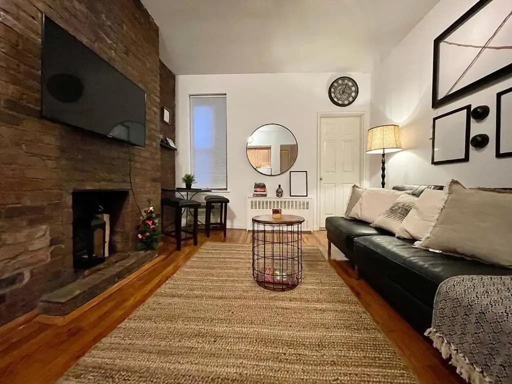 Cozy Entire Apartment in Upper East - photo 11