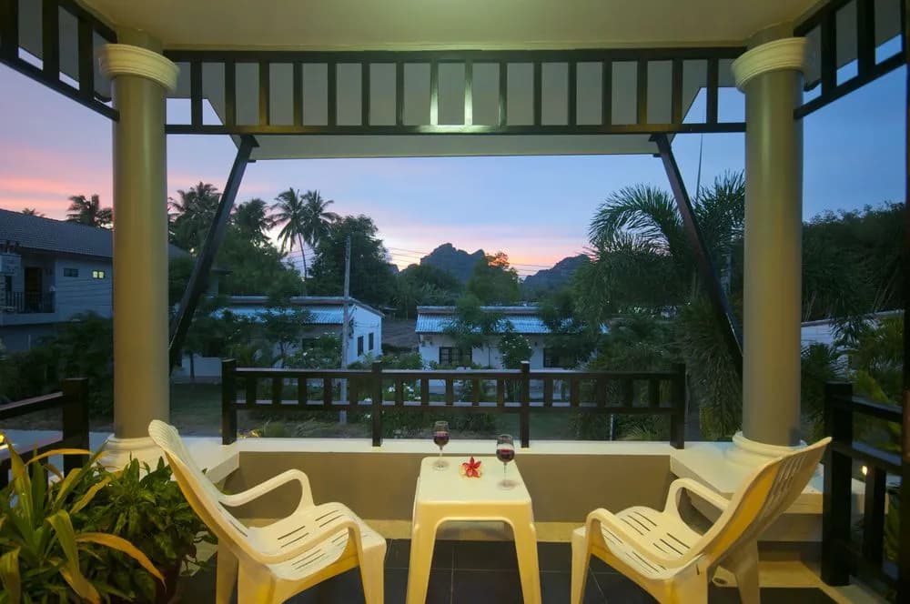 Baan Santhiya Villa 3 - photo 9