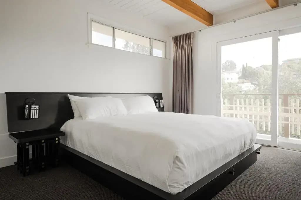 Hollywood Hills Hotel - photo 6