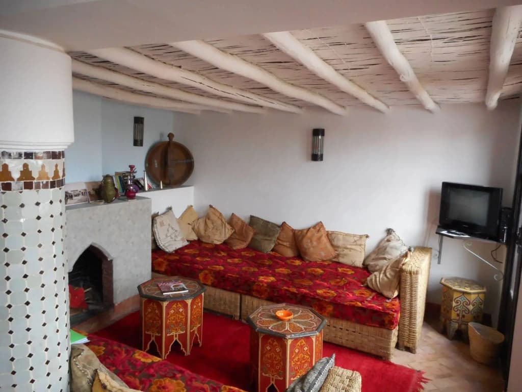 Riad Hugo - photo 1