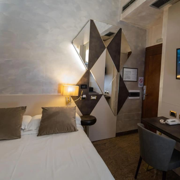 hotel mythos - photo 32