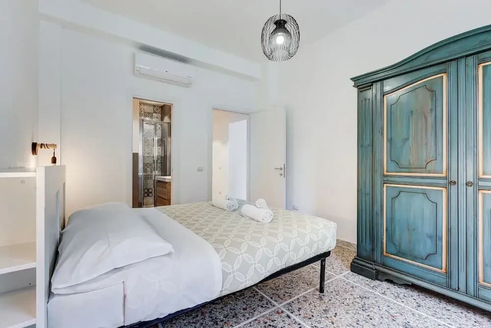 Gianicolo Apartment with Terrace - photo 23
