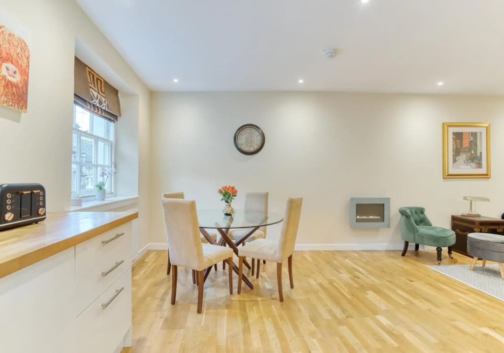 The Gloucester Lane Residence - photo 38