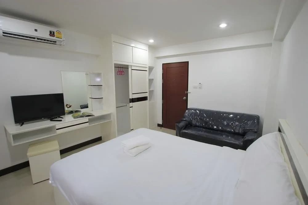 Toptel Ratchada 5 Apartment - photo 3