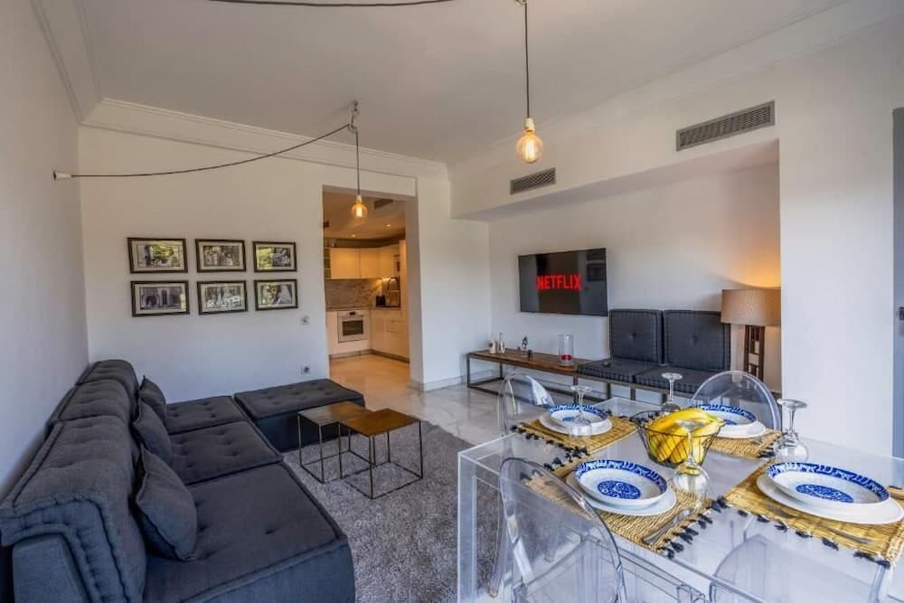 Hivernage Luxury 2BR  Parking - photo 7