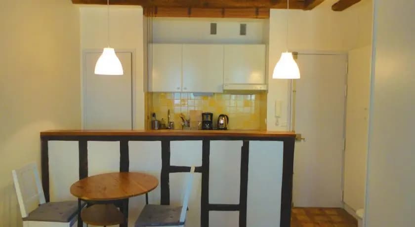 Into Paris - Mouffetard Apartment - photo 4