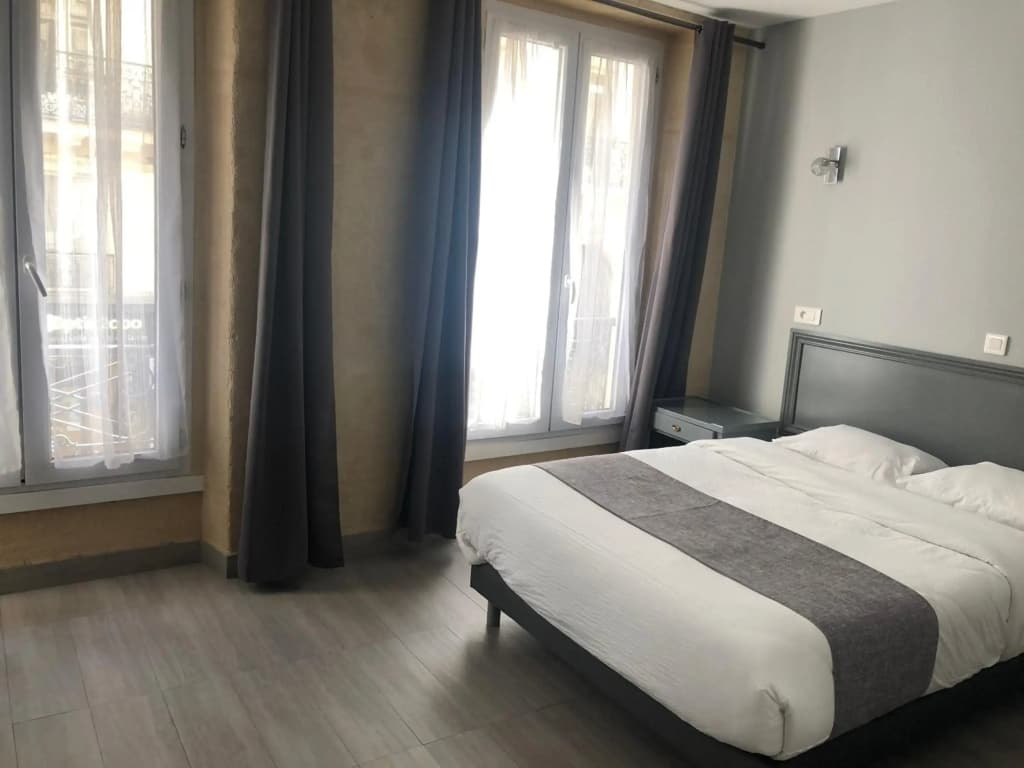 Hotel Clauzel - photo 3