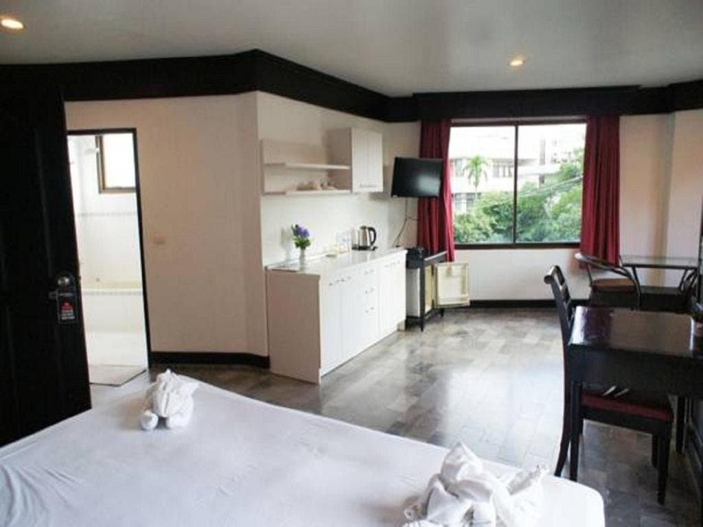 Maximum Boutique Hotel - photo 20