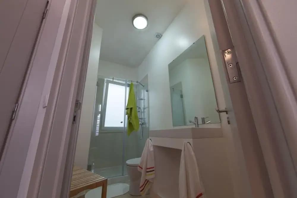 Inn Possible Lisbon Hostel - photo 10