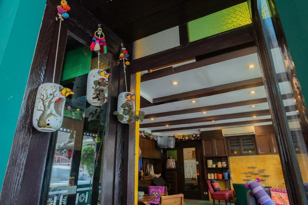 Yellow Lamoon Hotel - photo 14