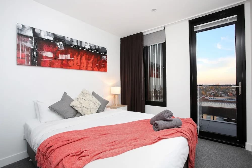 StayCentral - Northcote Hill Penthouse - photo 1