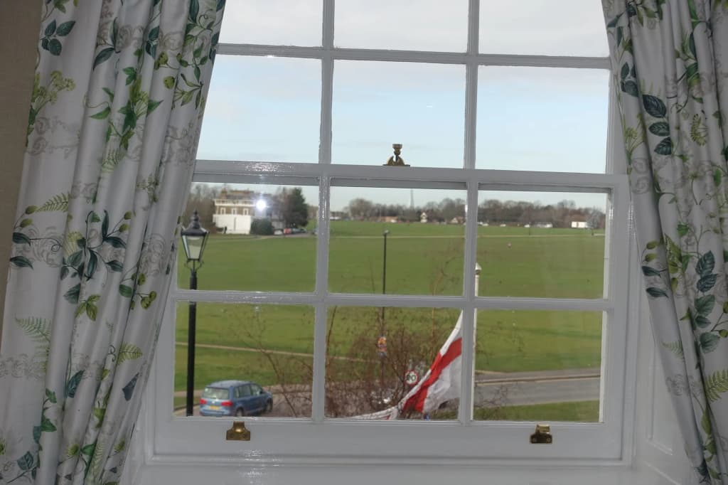 The Clarendon Hotel - Blackheath - photo 8