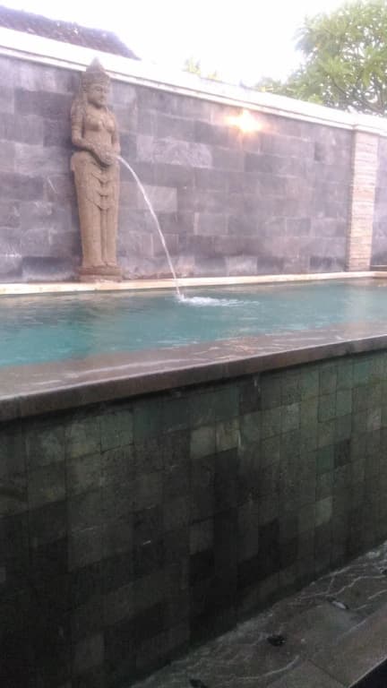 Dewi Antara Homestay - photo 9