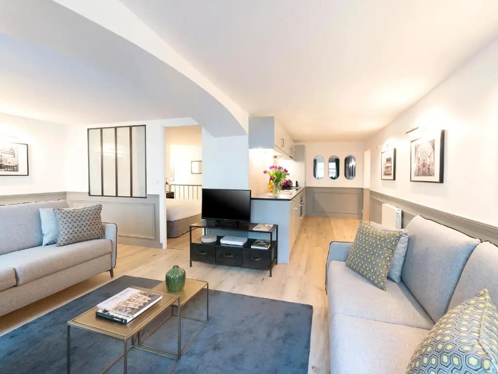 Livinparis - Luxury 4 Bedrooms Le Louvre I - photo 3
