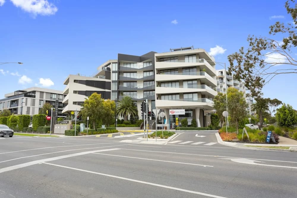 Sandy Hill Apartments by Ready Set Host - photo 10
