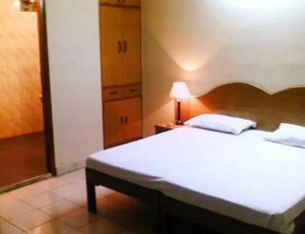 Kafila Hotel - photo 2