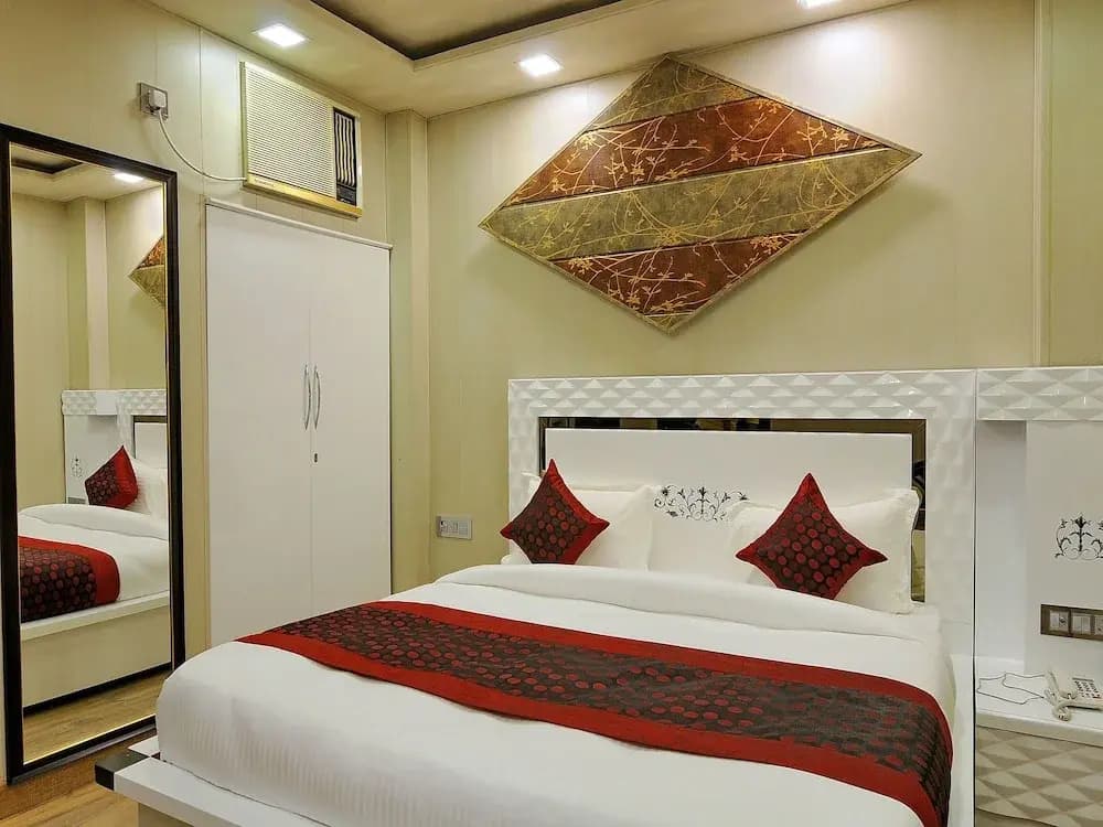 Oyo 12148 Flyover Inn - photo 4