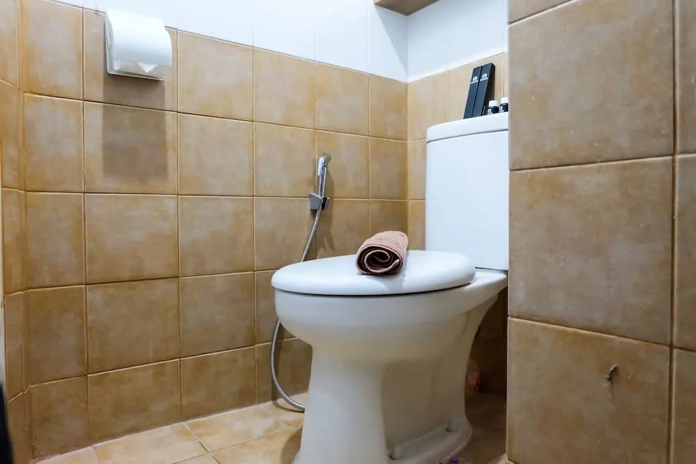 Studio near Shopping Mall at Green Pramuka City Apartment - photo 7