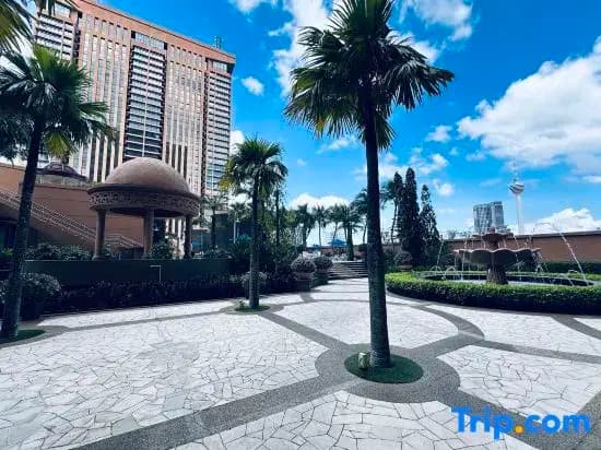 KL Bintang Suites @ Times Square - photo 45