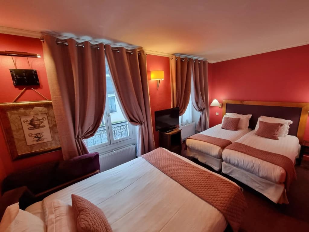 France Eiffel Hotel - photo 15