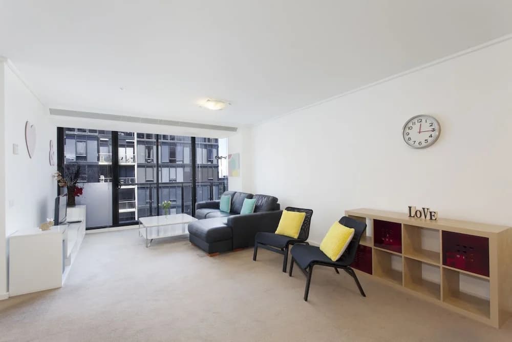 Melbourne Tower 4 - main photo