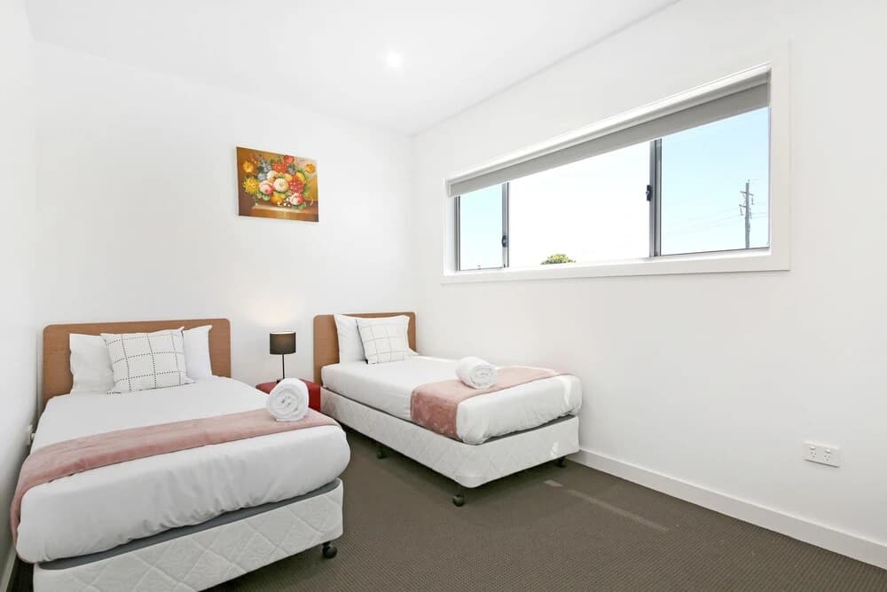 Villa Merrylands - main photo