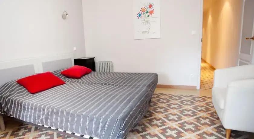 Magic Fountain Apartments - photo 4