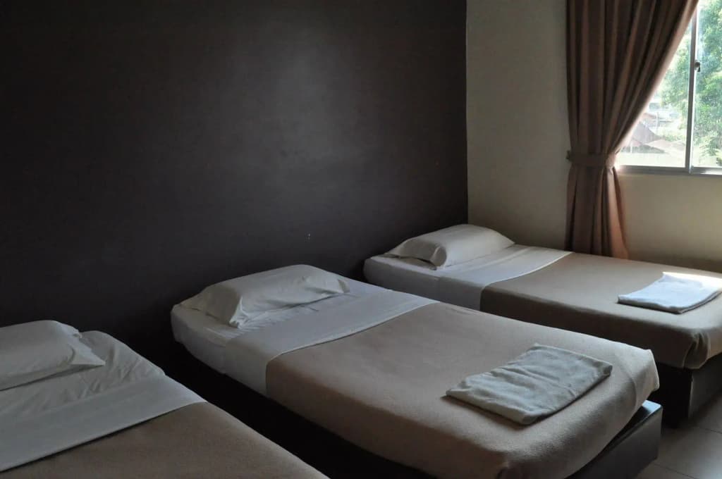 Mn Ferringhi Inn - photo 4