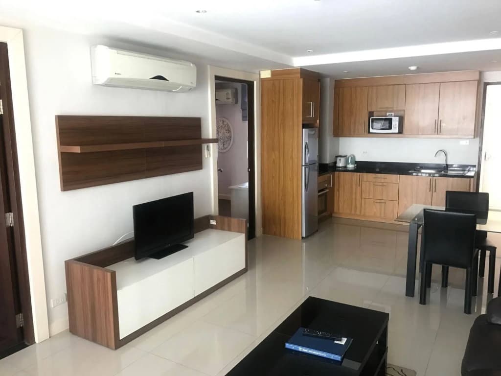 Jomtien Beach Penthouses - photo 24