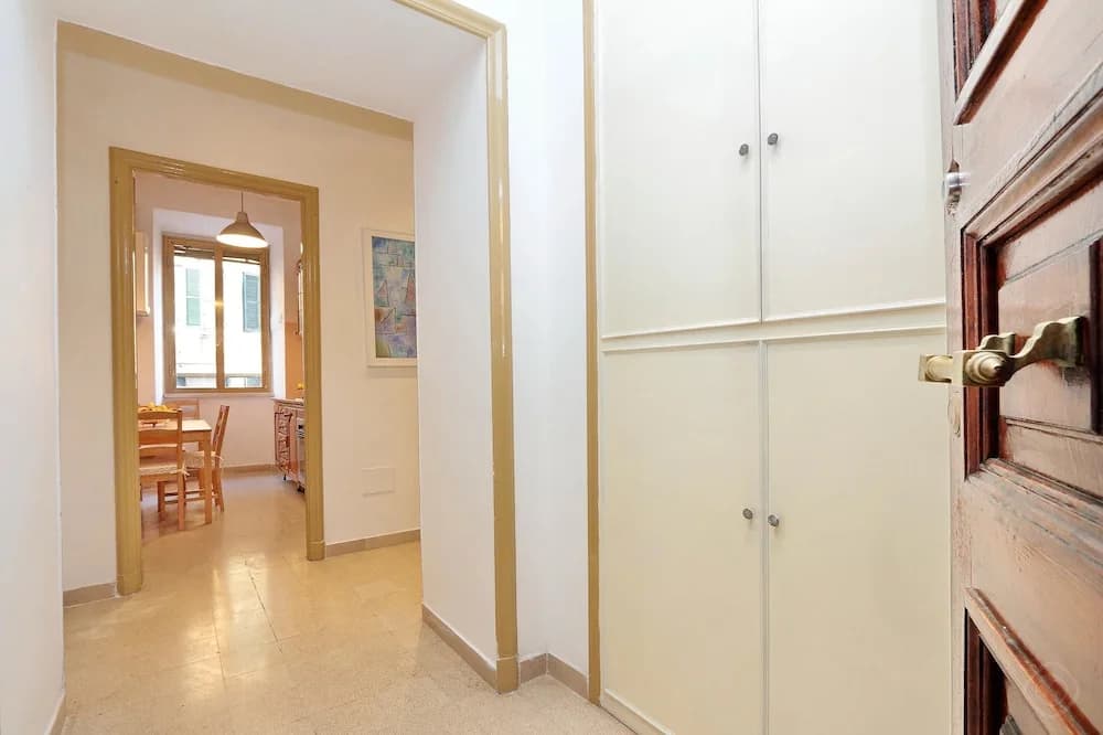 Authentic Family Apartment - photo 10