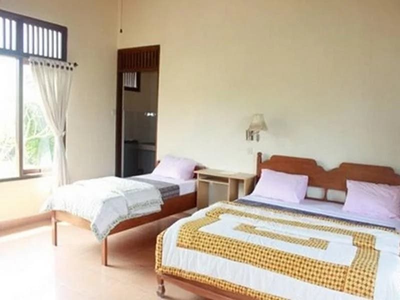 Raka Rai Bungalows - photo 4