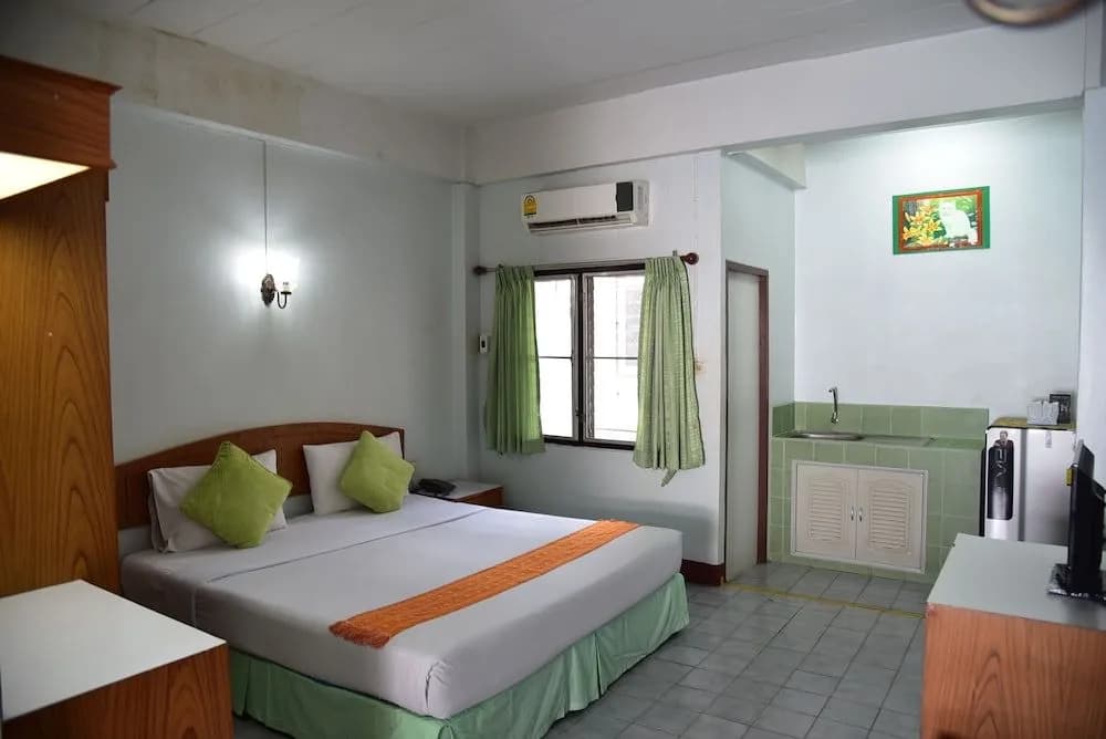 Dragon Serviced Apartment - photo 4