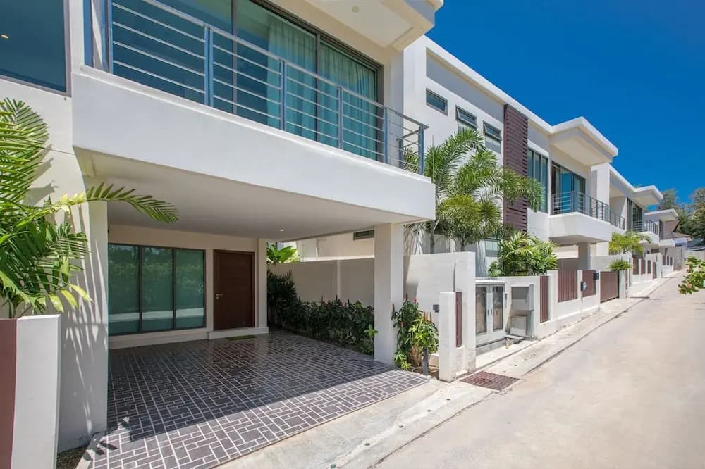 Villa Chloé - main photo