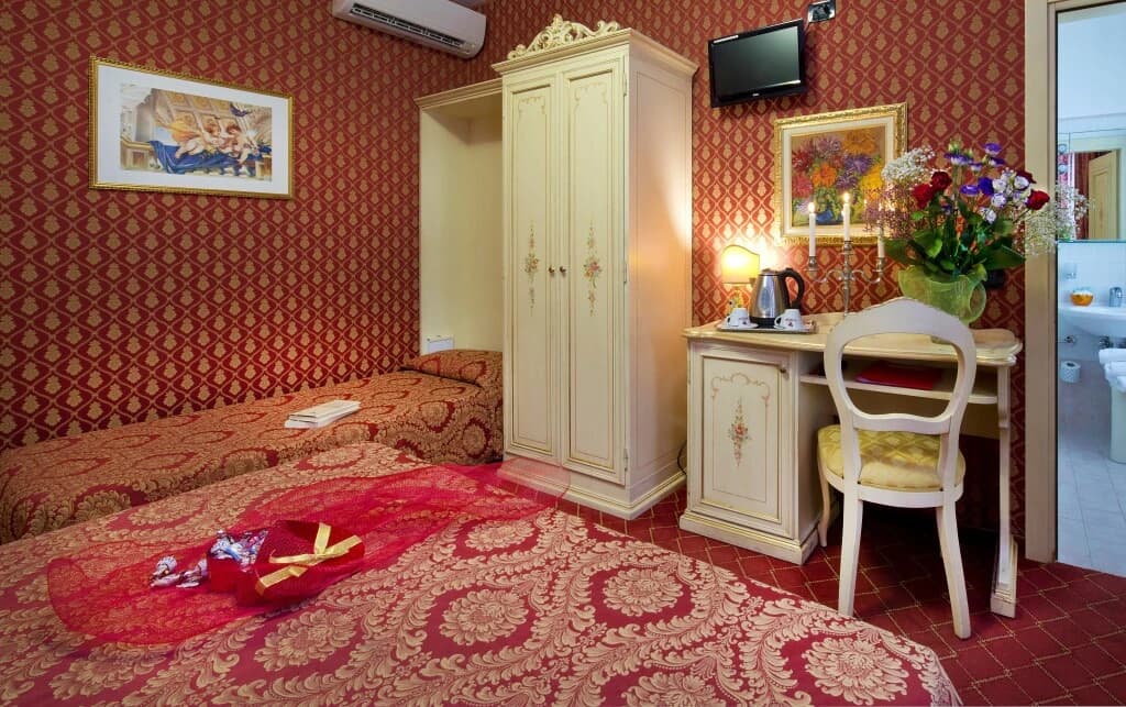 Hotel Mignon - photo 27
