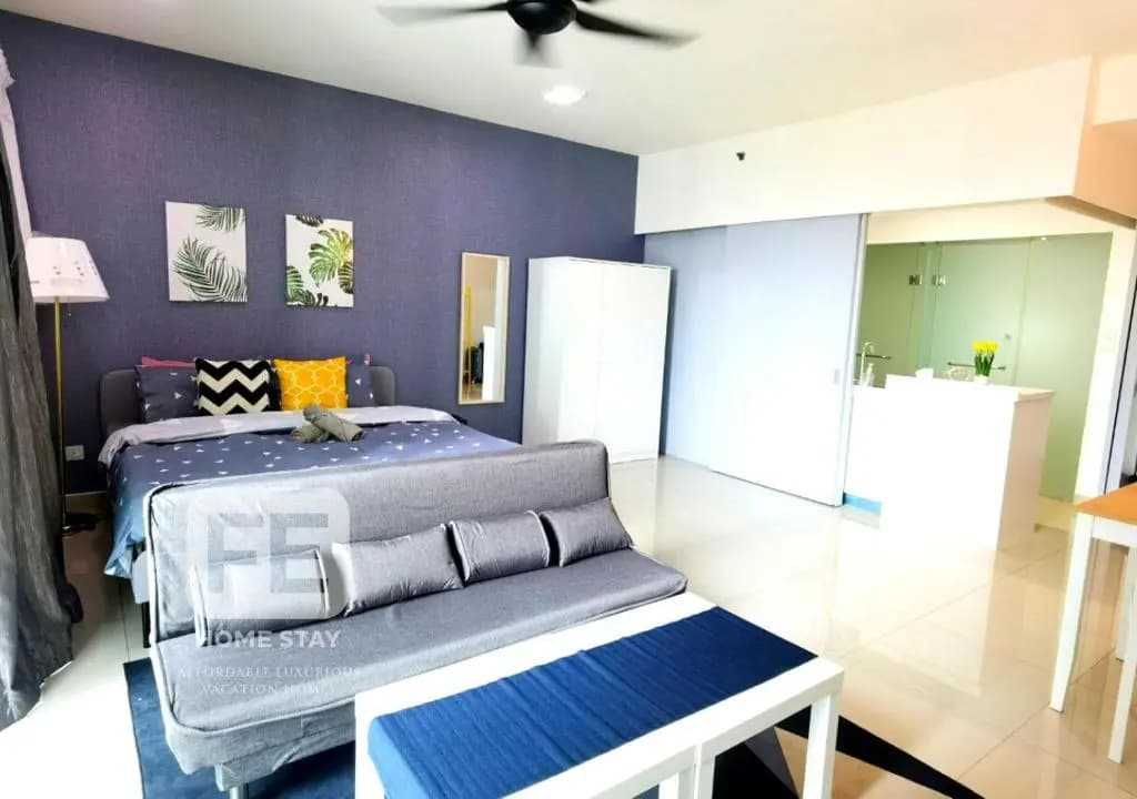 Netflix Wifi Trefoil Homestay Setia Alam FE Studo for 2 pax - photo 3