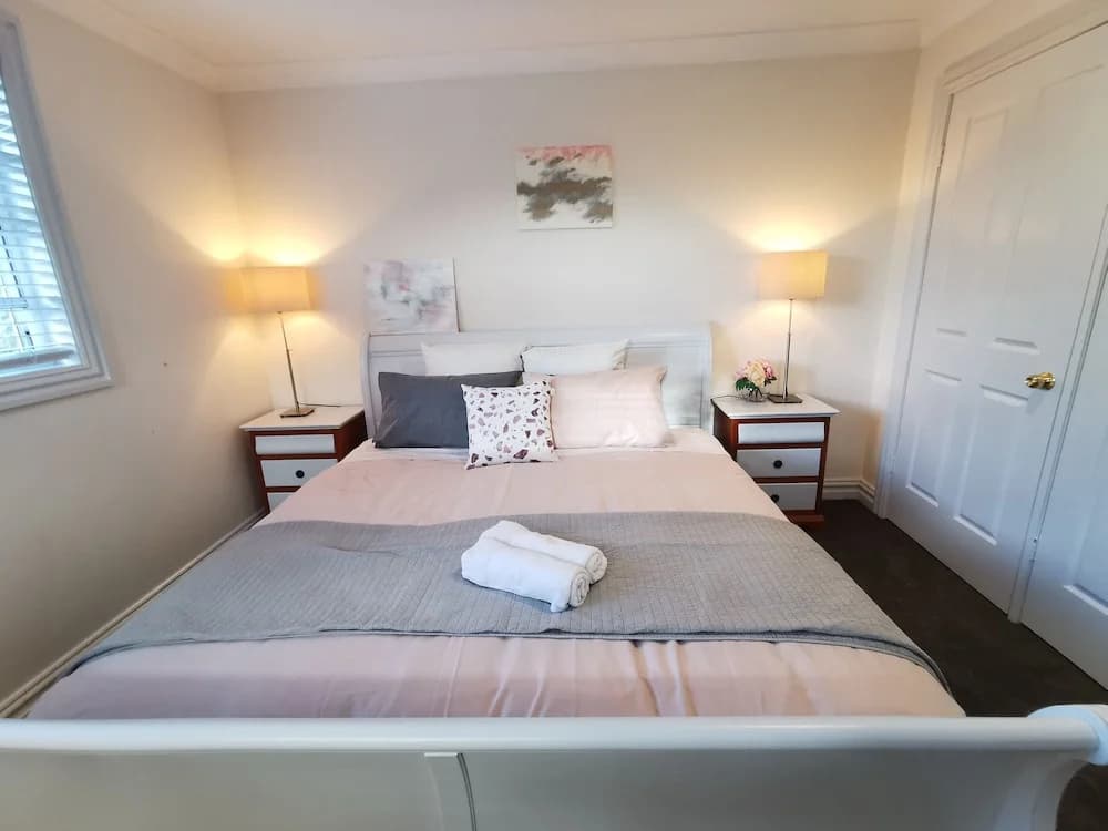 Comfy 4 Bedroms Corner House - photo 6