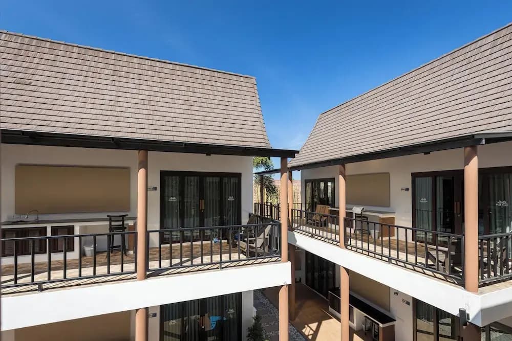 Blue Palm Residence Kata - photo 19