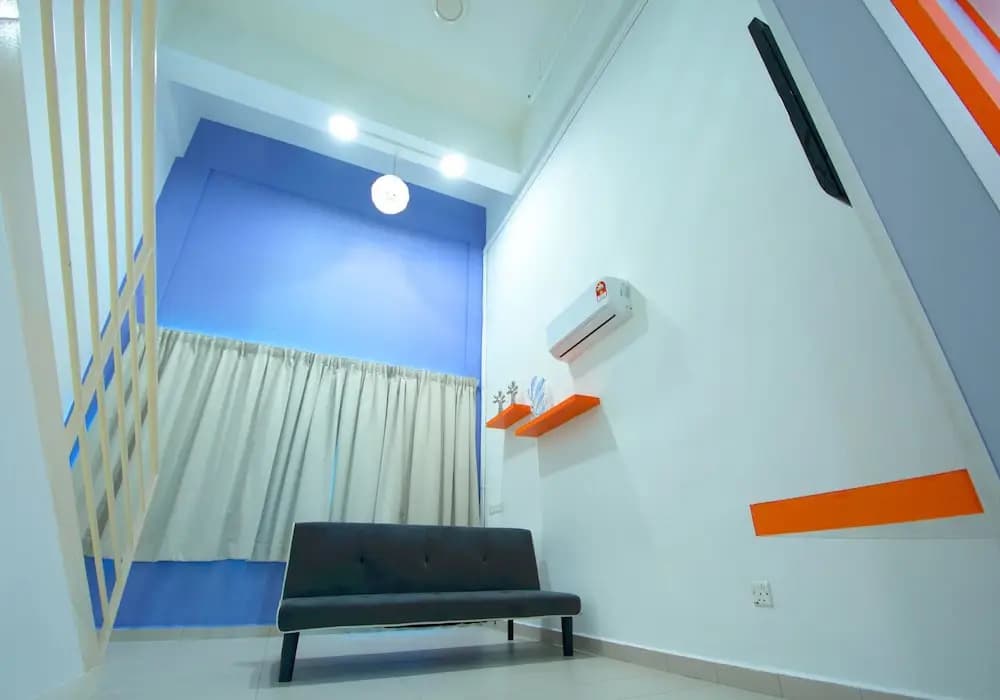 The CEO Duplex Studio Suite - photo 9
