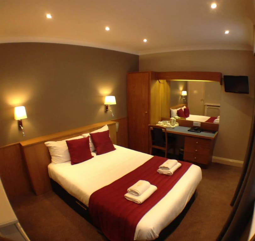 Columbus Hotel - photo 2
