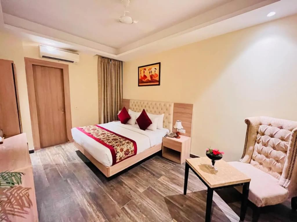 Treebo Hotel Banz - photo 10