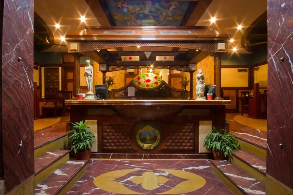 Hotel Sunstar Grand - photo 9