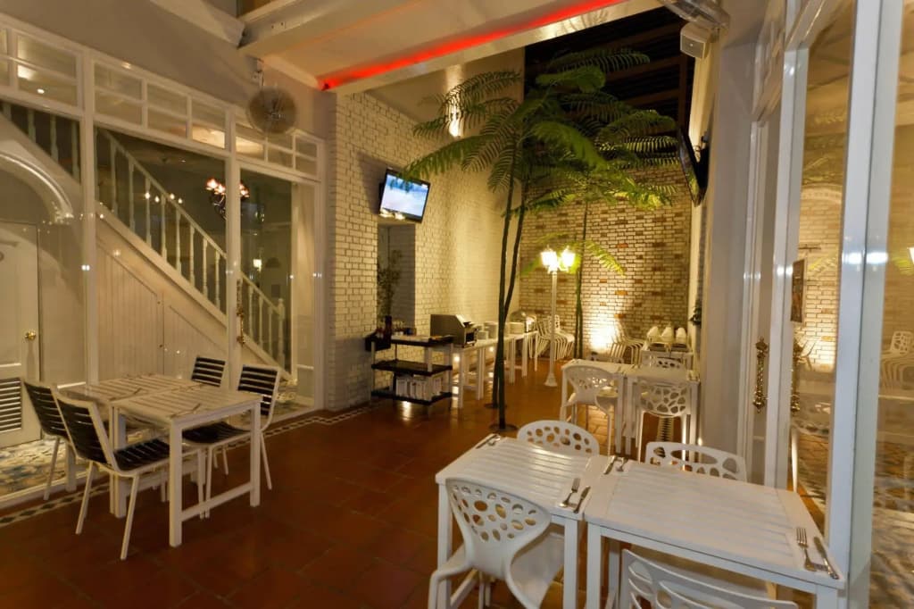 Reggae Mansion Suite - photo 16