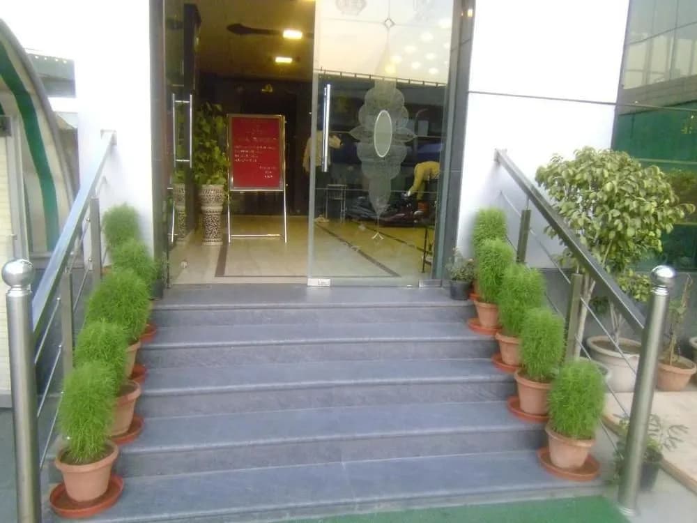 Hotel Breeze Inn - photo 15