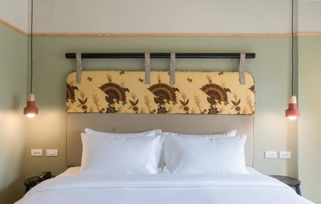 The Blanket Hotel - photo 4