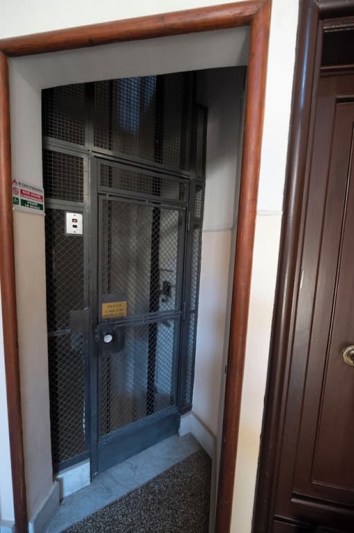 Testaccio Luminous And Large Apartment - photo 18