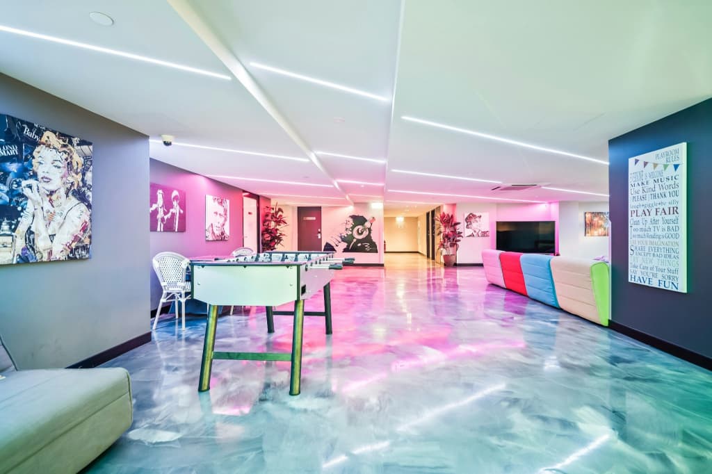 Studio 8 Residences - Adults Only - photo 37