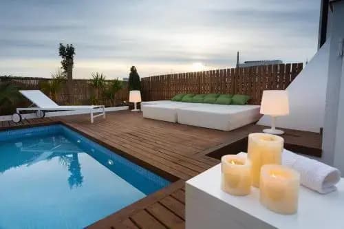 Hostal Neutral - photo 10
