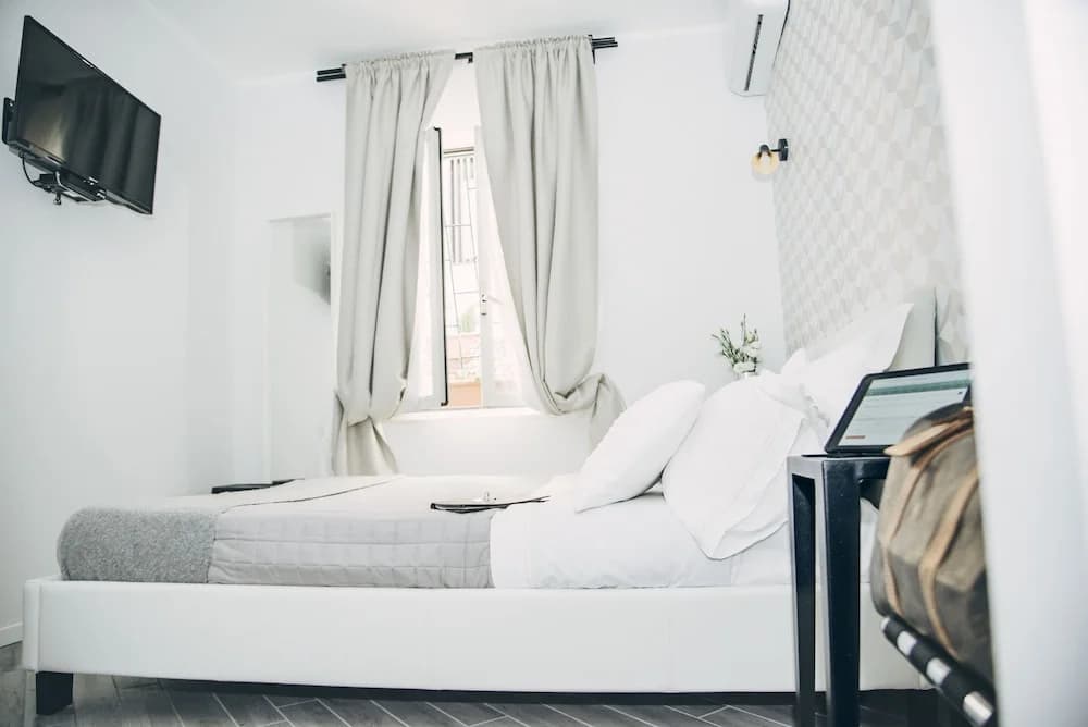 Spagna Rooms - photo 3